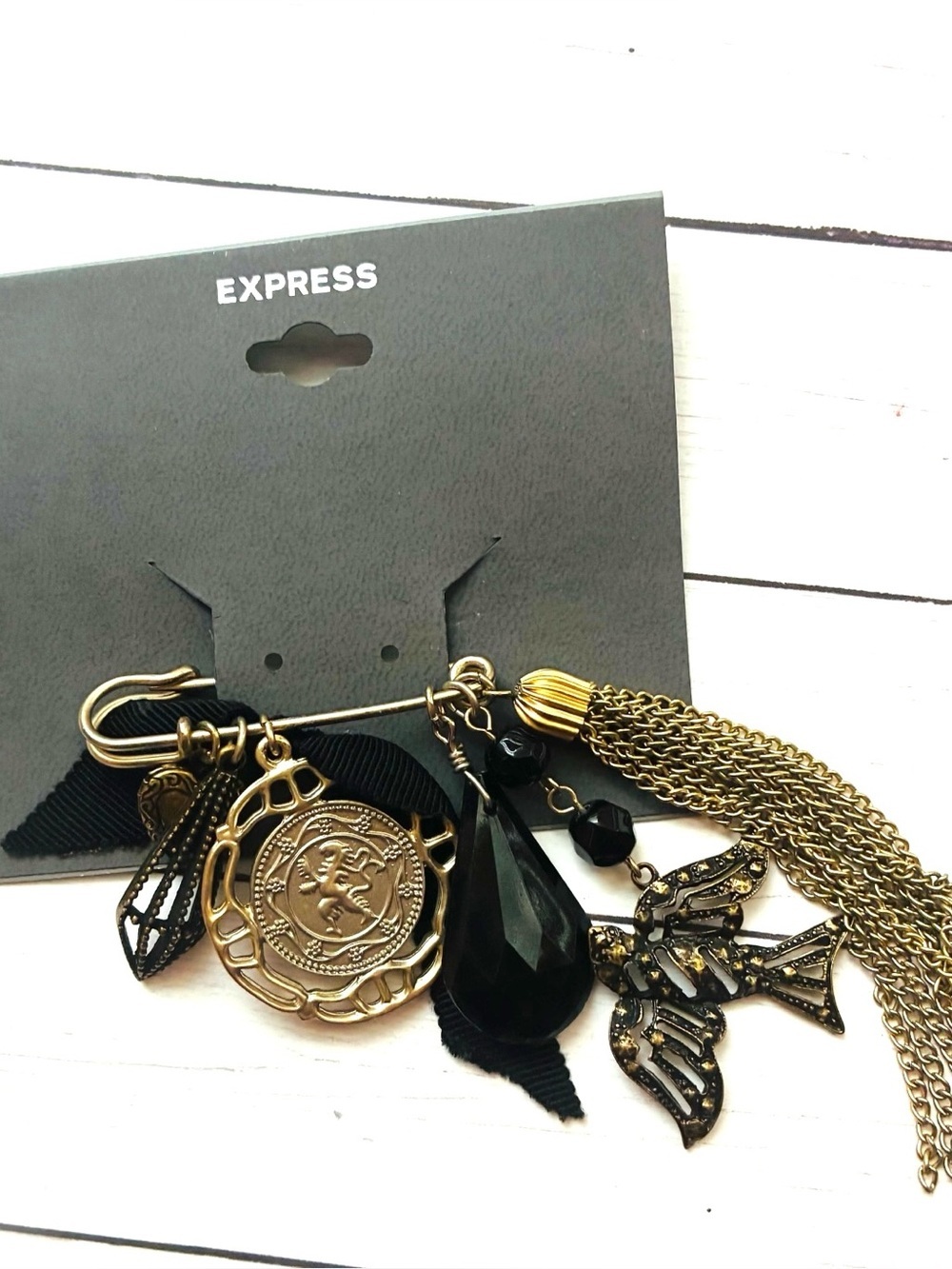 NEW NWT Express Gold Black Pin Charm Brooch Bird Coin Tassel Whimsygoth $24.90